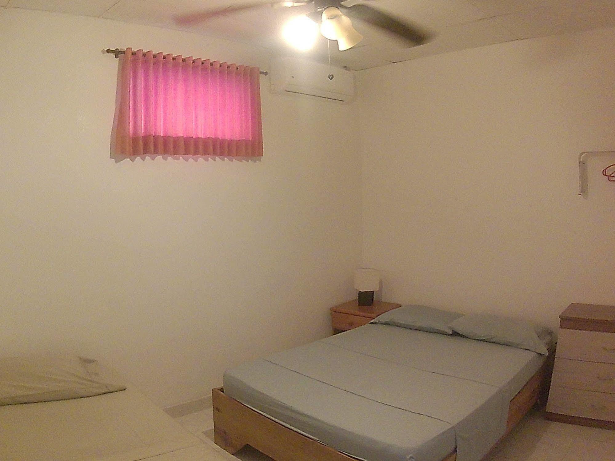 Apartamentos Rocky Cay Bay San Andres  Exterior photo